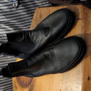 Globe dover 2 leather